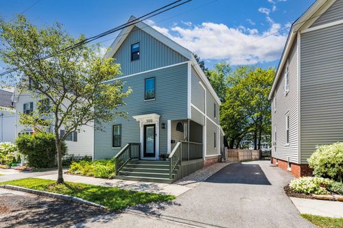 500 Union St, Portsmouth, NH, 03801-5056 | Card Image