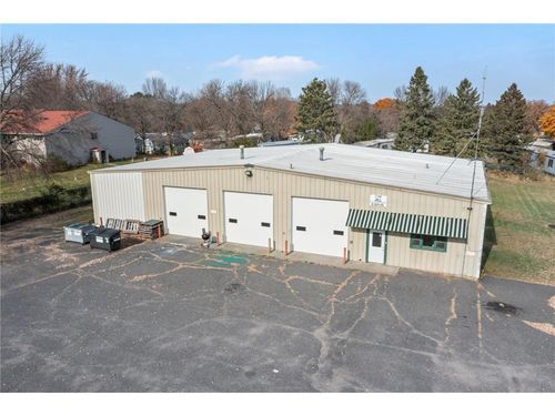 301 South Ave, OSCEOLA, WI, 54020-8066 | Card Image