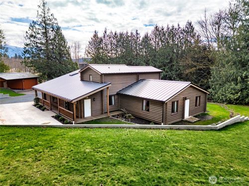 23941 Bassett Rd, Sedro Woolley, WA, 98284-7640 | Card Image