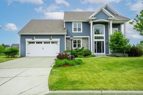 3122 Mendota Ct, Summit, WI, 53066-5139 | Card Image