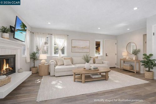 896 896 Camelback Place, Pleasant Hill, CA, 94523-1223 | Card Image