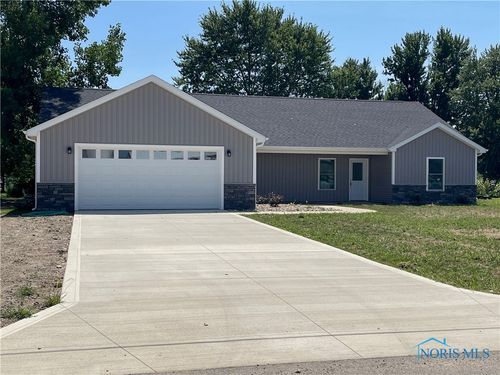 516 Ogen St, Hicksville, OH, 43526-1417 | Card Image