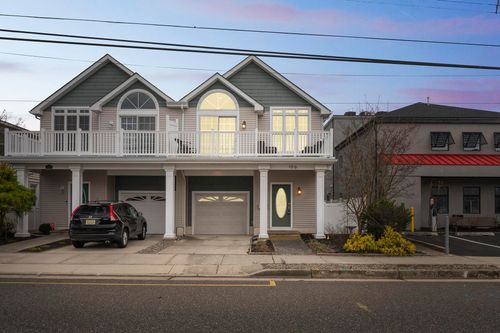 106-106 E Morning Glory Rd, Wildwood Crest, NJ, 08260-4314 | Card Image