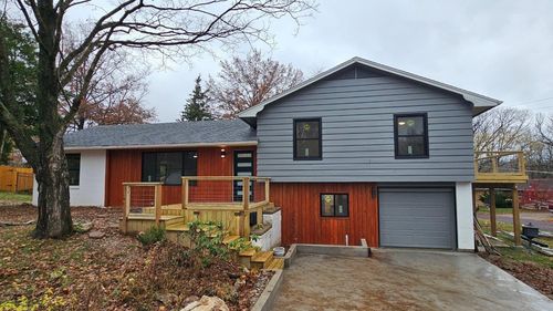 2002 Woodlea Dr, COLUMBIA, MO, 65201-6058 | Card Image