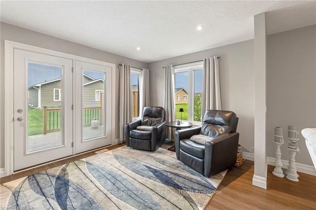 43 Huron Heights Dr, House other with 2 bedrooms, 2 bathrooms and 2 parking in Goderich ON | Image 24
