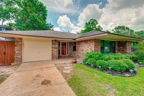 4038 Cheena Dr, Houston, TX, 77025-4702 | Card Image