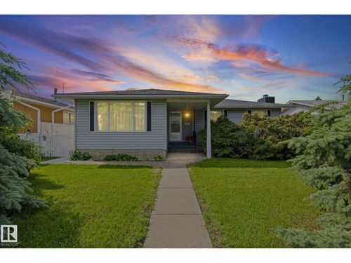 8323 142 Ave Nw, Edmonton, AB, T5E2G3 | Card Image