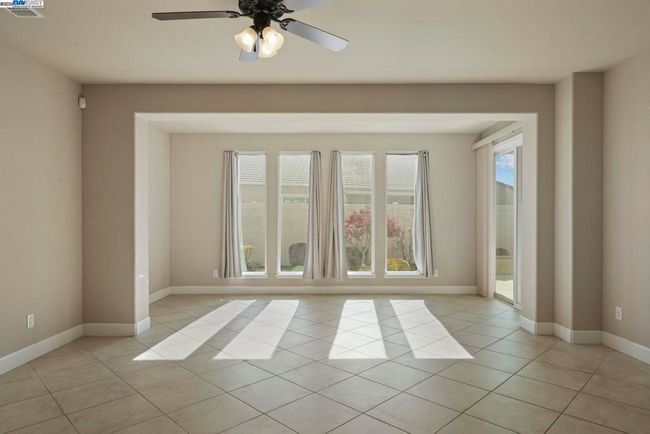 2961 Clear Point Way, House other with 2 bedrooms, 2 bathrooms and 2 parking in Manteca CA | Image 21
