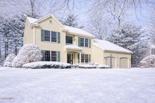 16 Coventry Dr, Clifton Park, NY, 12065-1746 | Card Image
