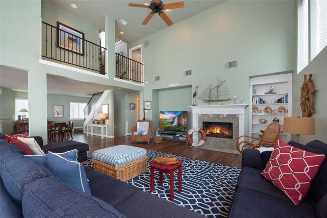 131 Isles End Rd, House other with 4 bedrooms, 5 bathrooms and 2 parking in Tiki Island TX | Image 10