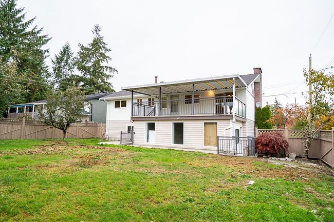 14496 109 Avenue, House other with 7 bedrooms, 3 bathrooms and null parking in Surrey BC | Image 35