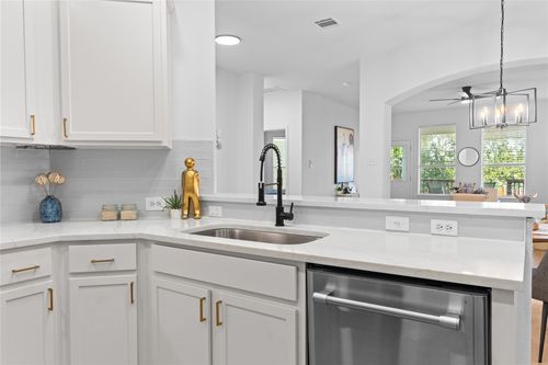 381 Tranquility Mtn, Buda, TX, 78610-3567 | Card Image