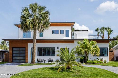 145 8th St, Atlantic Beach, FL, 32233-5409 | Card Image