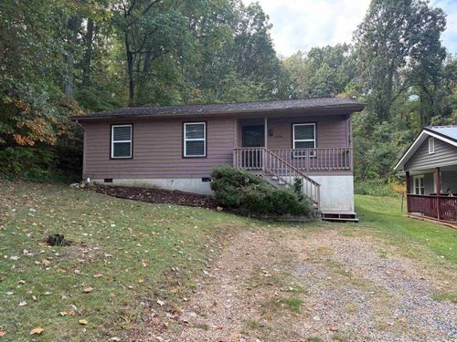1436 5th St, Waynesboro, VA, 22980-4205 | Card Image