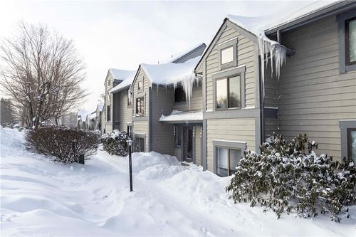 3905 Swiss Mountain Dr, Champion, PA, 15622-4038 | Card Image