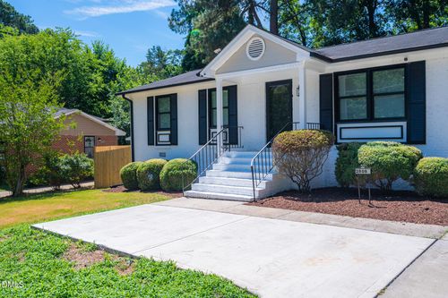2808 New Hope Church Rd, Raleigh, NC, 27604-3424 | Card Image