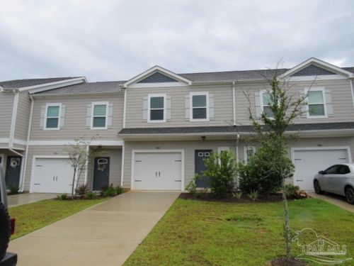 9802 Nature Creek Blvd, Pensacola, FL, 32526-4573 | Card Image