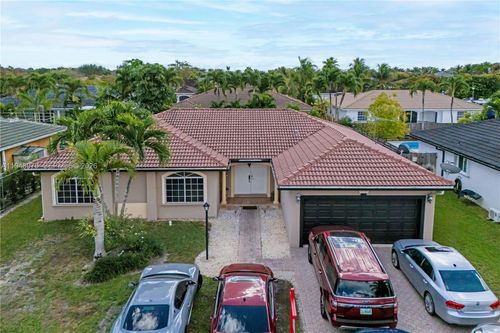 15330 Sw 170th Ter, Miami, FL, 33187 | Card Image