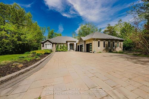1856 Innisbrook St, Innisfil, ON, L9S5A3 | Card Image