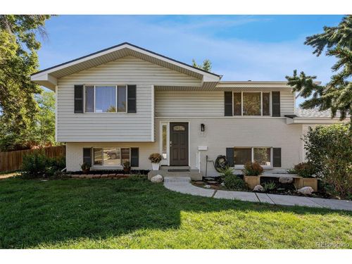 2102 S Brentwood St, Lakewood, CO, 80227-2412 | Card Image