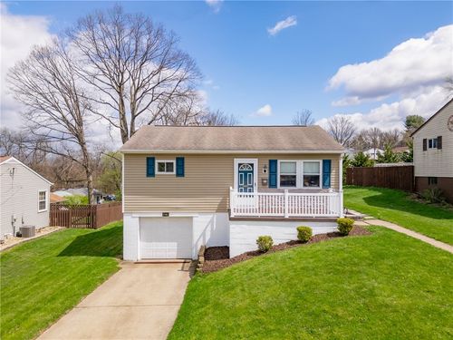 1940 Rhode Island Ave, Aliquippa, PA, 15001-4169 | Card Image