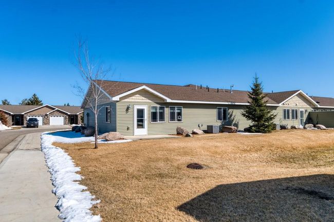 Double Attached Garage.jpg | Image 33