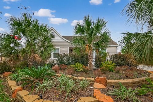 717 W 30th St, Houston, TX, 77018-8201 | Card Image