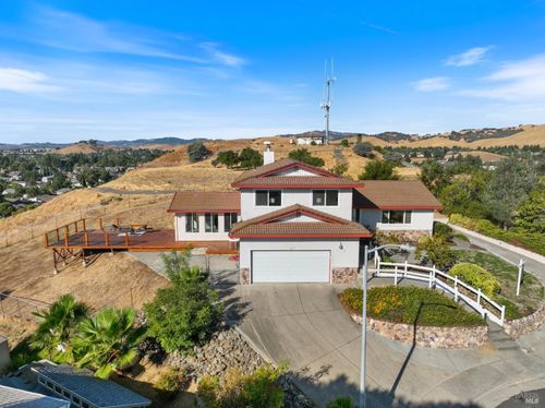 656 Hillside Drive, Fairfield, CA, 94533 | Card Image