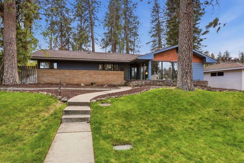 1628 E 36th Ave, Spokane, WA, 99203-4040 | Card Image
