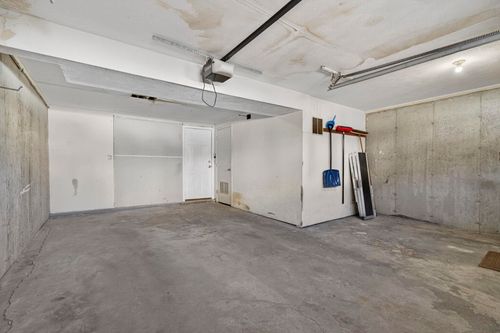 35 Albury Stone Circle, Nashua, NH, 03063 | Card Image