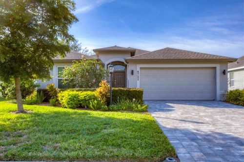 6722 W Country Club Ln, SARASOTA, FL, 34243-3876 | Card Image