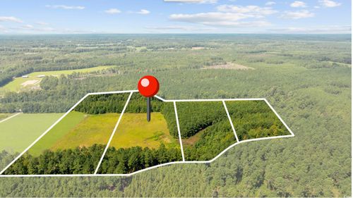 3 Womack Rd, Nichols, SC, 29581-5604 | Card Image