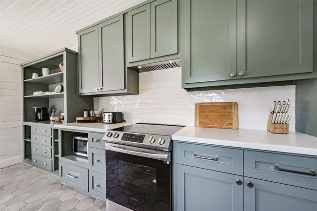 612 S Day St, House other with 4 bedrooms, 3 bathrooms and 1 parking in Brenham TX | Image 21