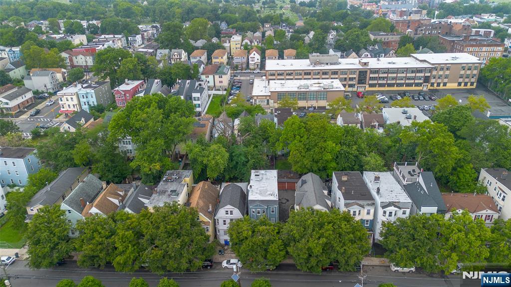 Residential Income in Newark 4