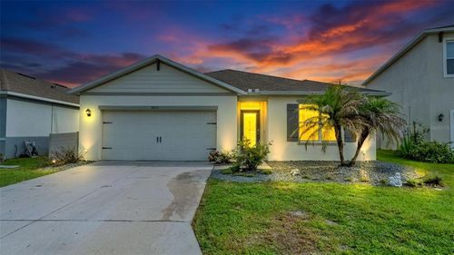 5853 Arlington River Dr, LAKELAND, FL, 33811-1974 | Card Image