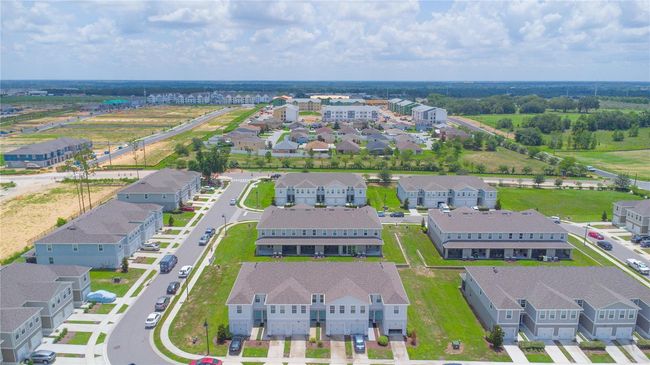 275 Blueberry Ln, Townhouse with 3 bedrooms, 2 bathrooms and null parking in DAVENPORT FL | Image 42