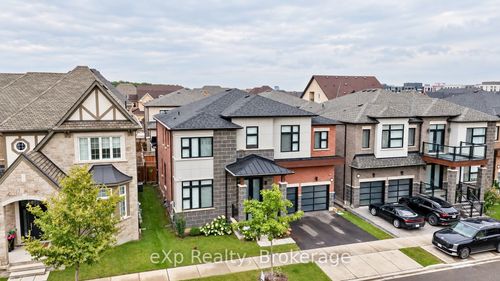 3313 Sunningdale Gardens, Oakville, ON, L6M5K5 | Card Image