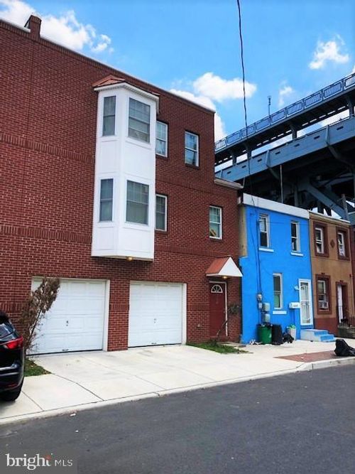 a-530 N Front St, CAMDEN, NJ, 08102-2128 | Card Image