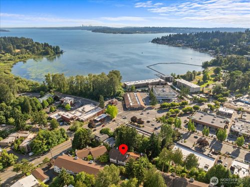 202-9916 Ne 116th St, Kirkland, WA, 98034-4200 | Card Image
