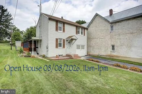 343 W Queen St, CHAMBERSBURG, PA, 17201-2037 | Card Image