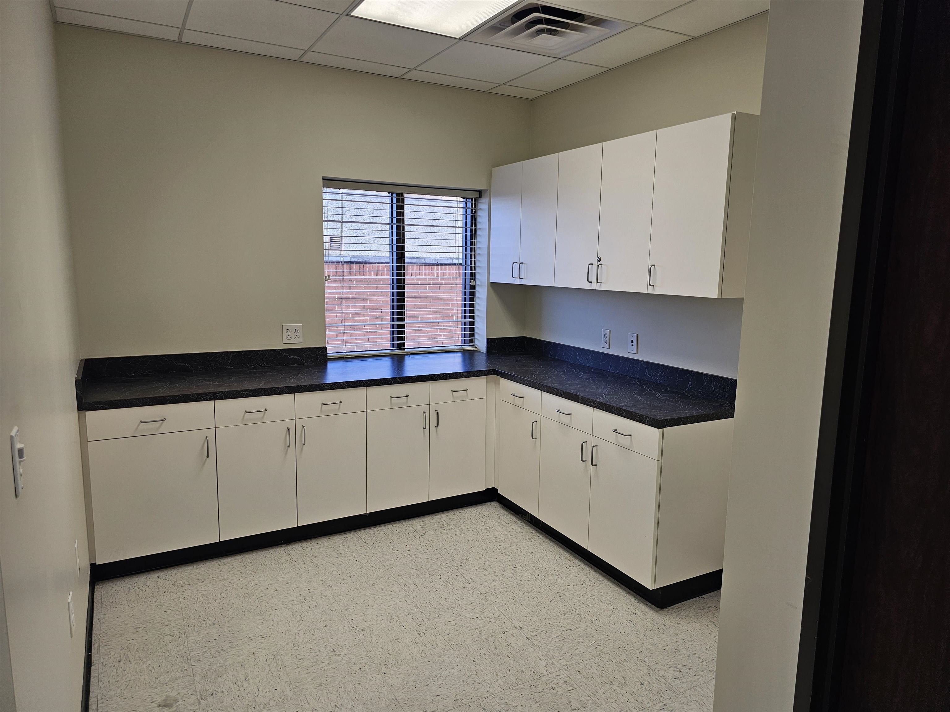 Commercial Lease in Port Arthur 4