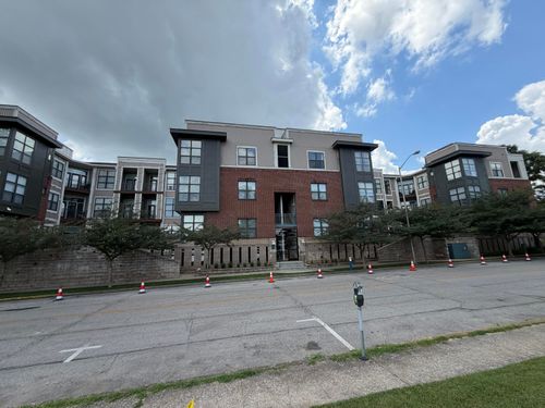 313-250 S Martin Luther King Blvd, Lexington, KY, 40508-2697 | Card Image