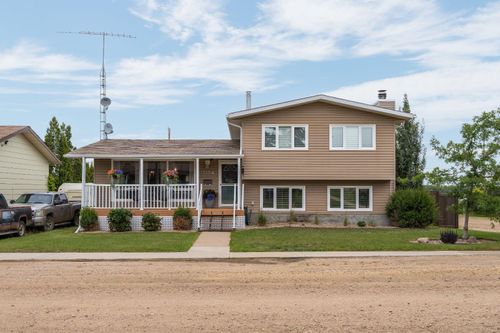 5104 51 Avenue, Holden, AB, T0B2C0 | Card Image