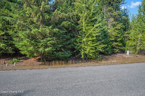 775 Fairway Dr, Priest Lake, ID, 83856-6071 | Card Image
