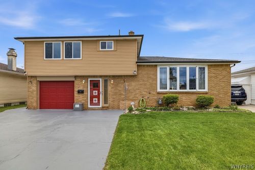 85 Bernice Dr, Cheektowaga, NY, 14225-4411 | Card Image
