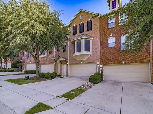 2573 Jacobson Dr, Lewisville, TX, 75067-8200 | Card Image