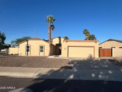 1321 E Morrow Dr, Phoenix, AZ, 85024-2953 | Card Image