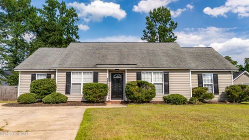 2705 Tonya Ct, Winterville, NC, 28590-9251 | Card Image