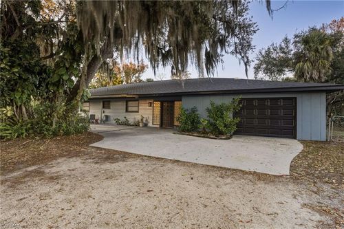 5700 Oakview Ln, PUNTA GORDA, FL, 33950-8428 | Card Image