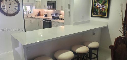 apt-303-9720 S Hollybrook Lake Dr, Pembroke Pines, FL, 33025-1691 | Card Image